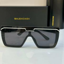 Picture of Balenciga Sunglasses _SKUfw53545483fw
